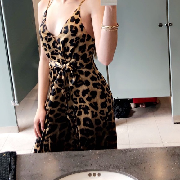 Cheetah jumpsuit - Picture 5 of 8